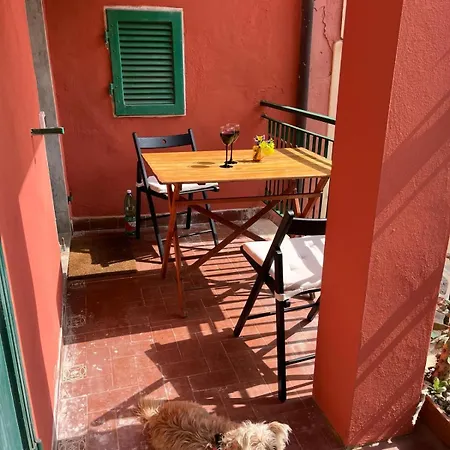 Le Finestre Sul Mare Apartman *